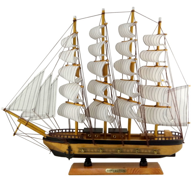 Dřevěná plachetnice model hnědo černá bílé plachty 50cm